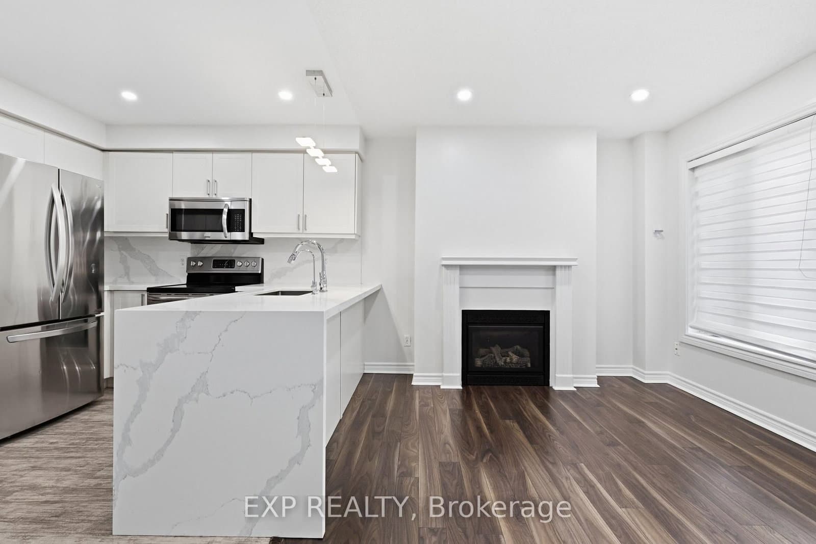1015 Borden Lane thumbnail 12