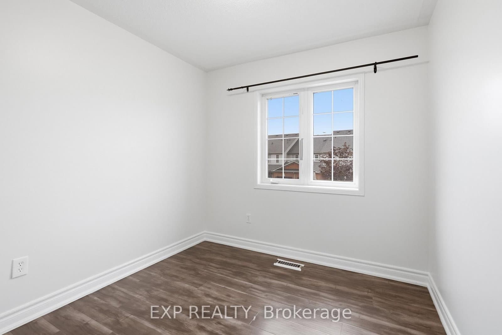 1015 Borden Lane thumbnail 21