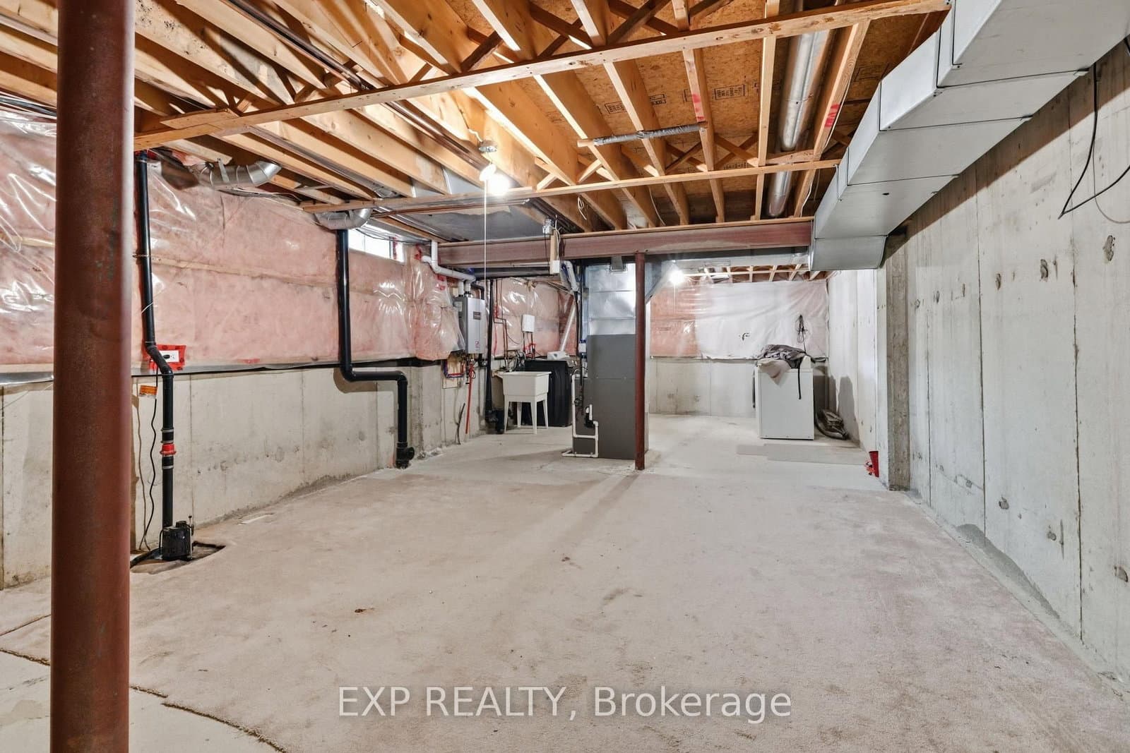 1015 Borden Lane thumbnail 37