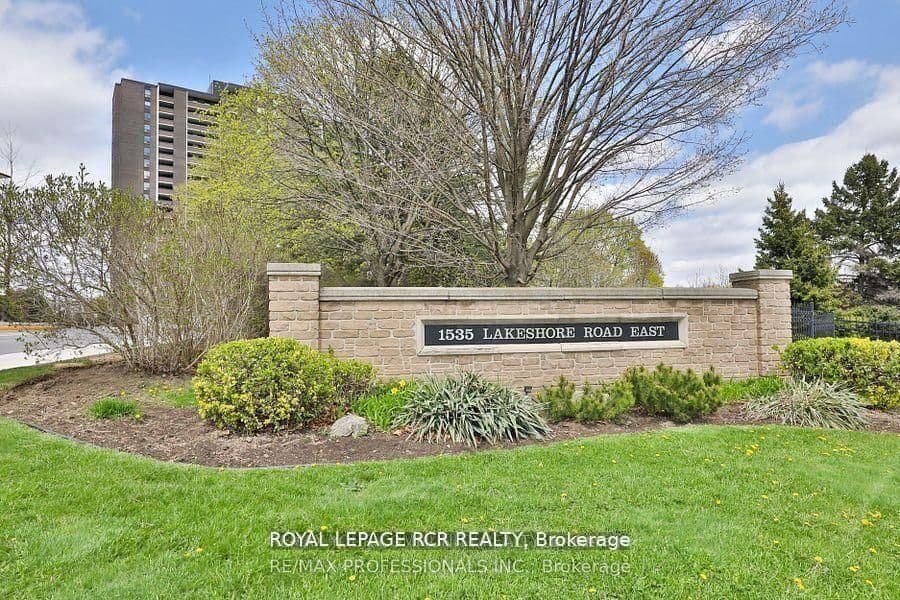 1535 Lakeshore Road E, Unit 205 - Image 1