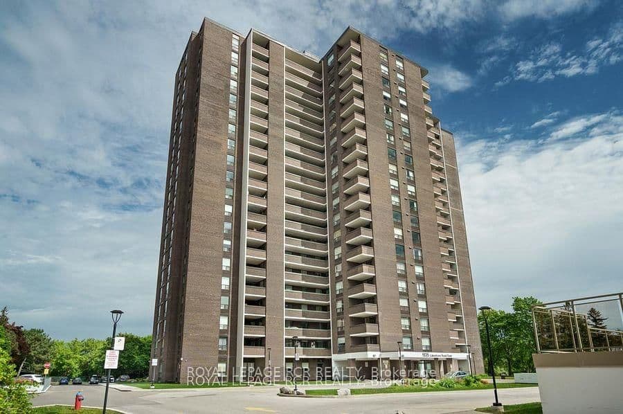 1535 Lakeshore Road E, Unit 205 thumbnail 33