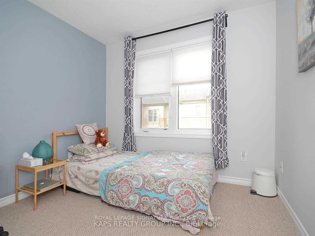 165 Hampshire Way, Unit 64 thumbnail 10