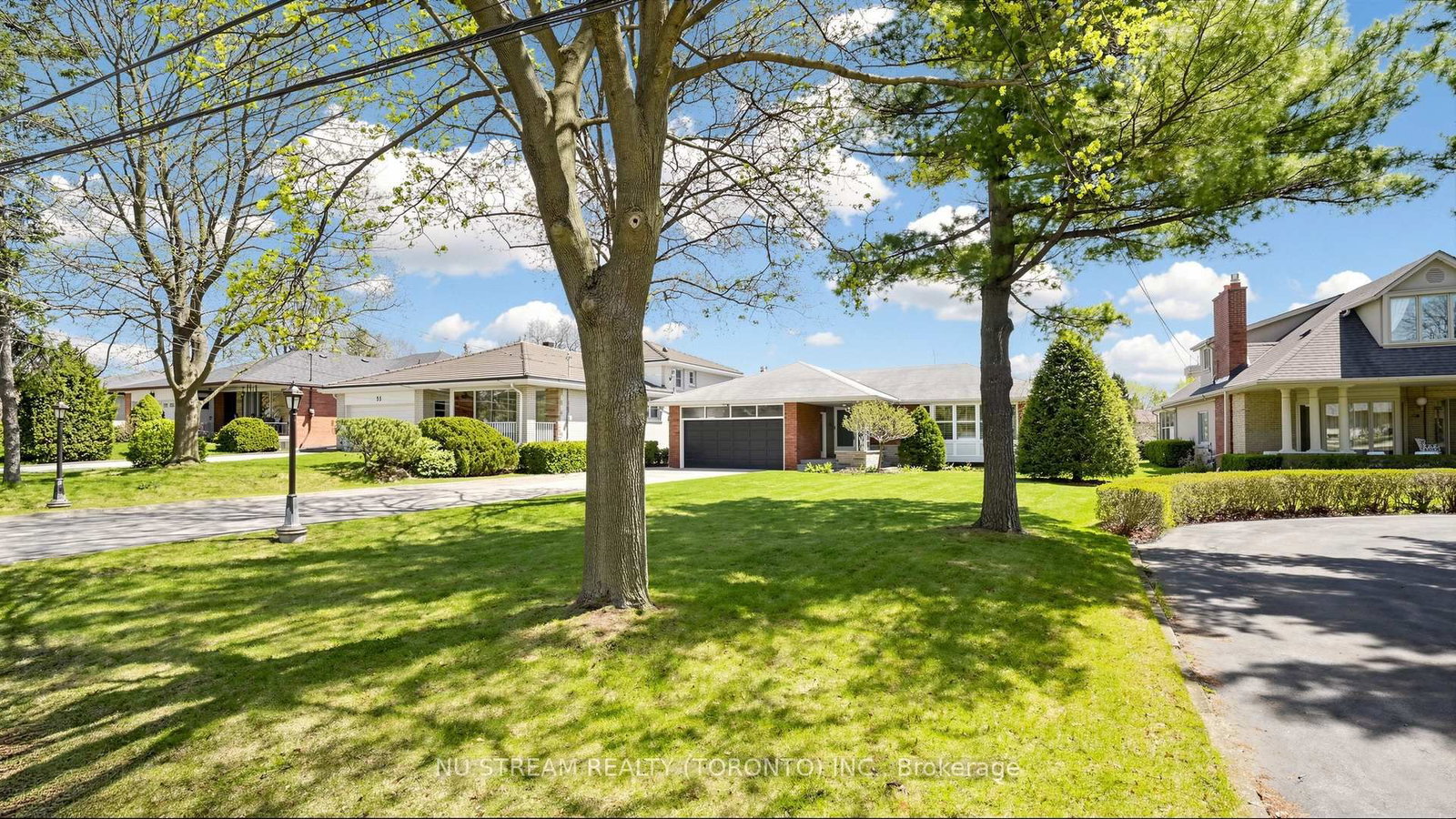 55 Sunvale Drive thumbnail 3