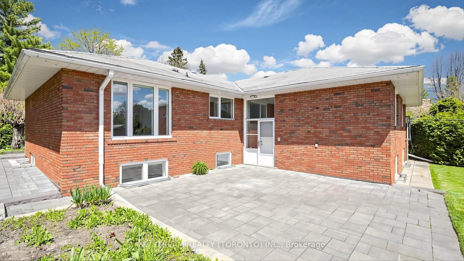 55 Sunvale Drive thumbnail 46