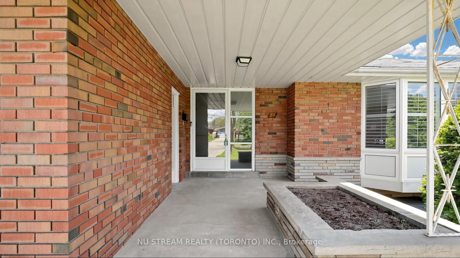 55 Sunvale Drive thumbnail 7