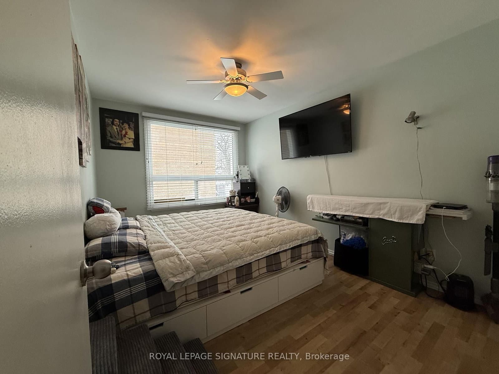 1195 Lakeshore Road E thumbnail 8