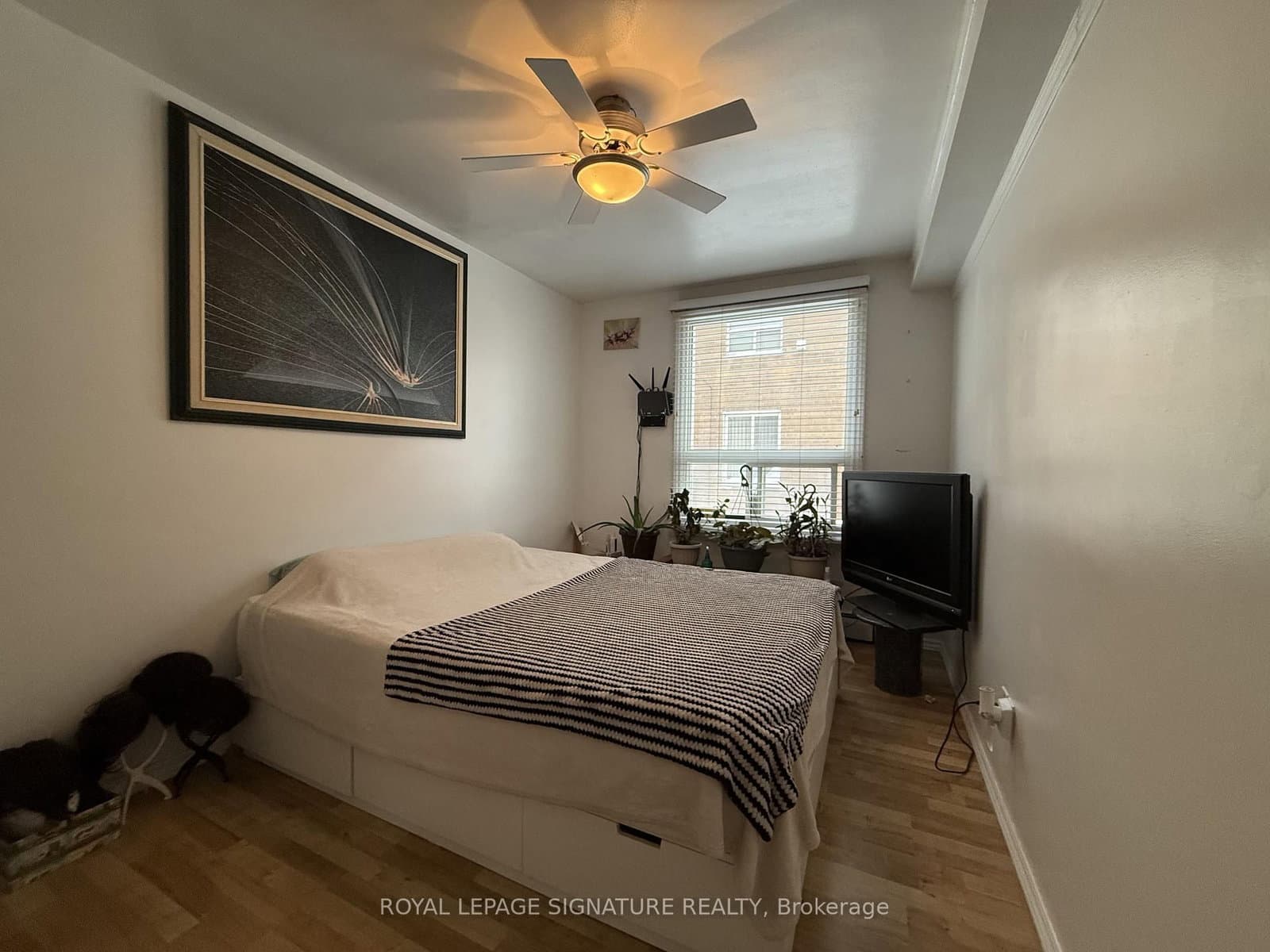 1195 Lakeshore Road E thumbnail 9