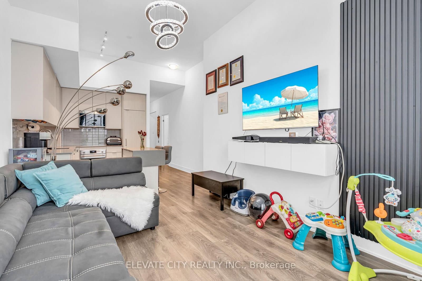 2489 Taunton Road, Unit 219 thumbnail 12