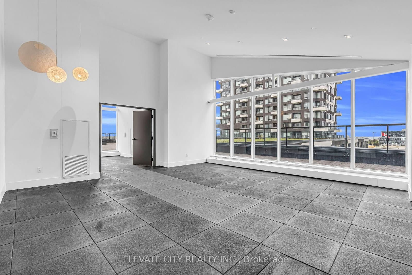 2489 Taunton Road, Unit 219 thumbnail 39