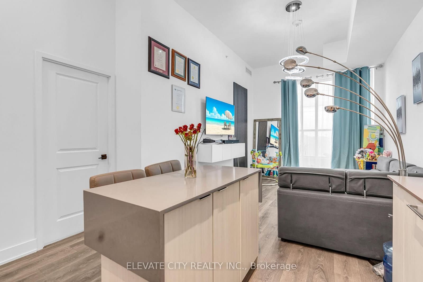 2489 Taunton Road, Unit 219 thumbnail 7