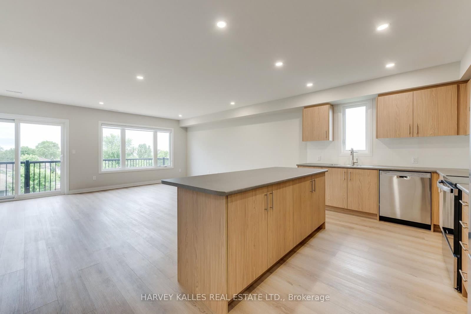 165 Spalding Road, Unit 2 thumbnail 6