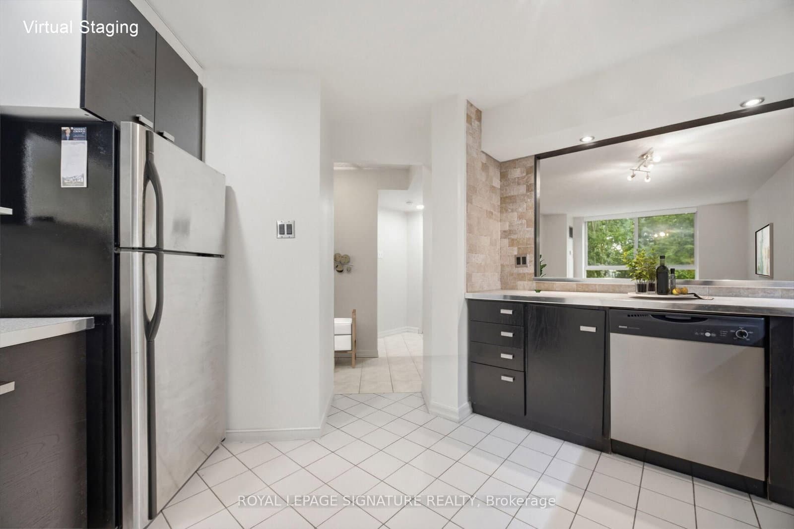 1485 Lakeshore Road E, Unit 411 thumbnail 19