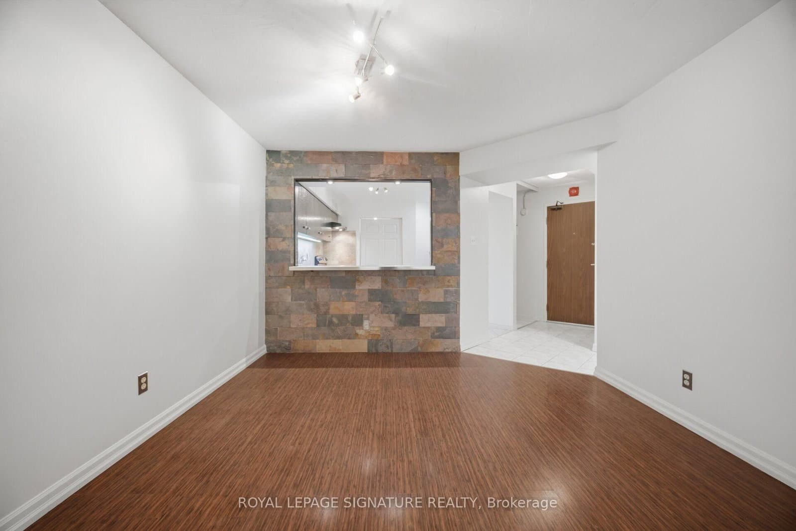 1485 Lakeshore Road E, Unit 411 thumbnail 24