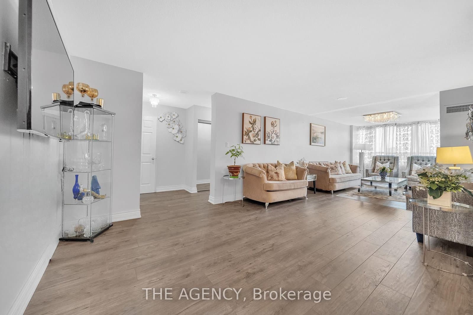 30 Malta Avenue, Unit 505 thumbnail 10