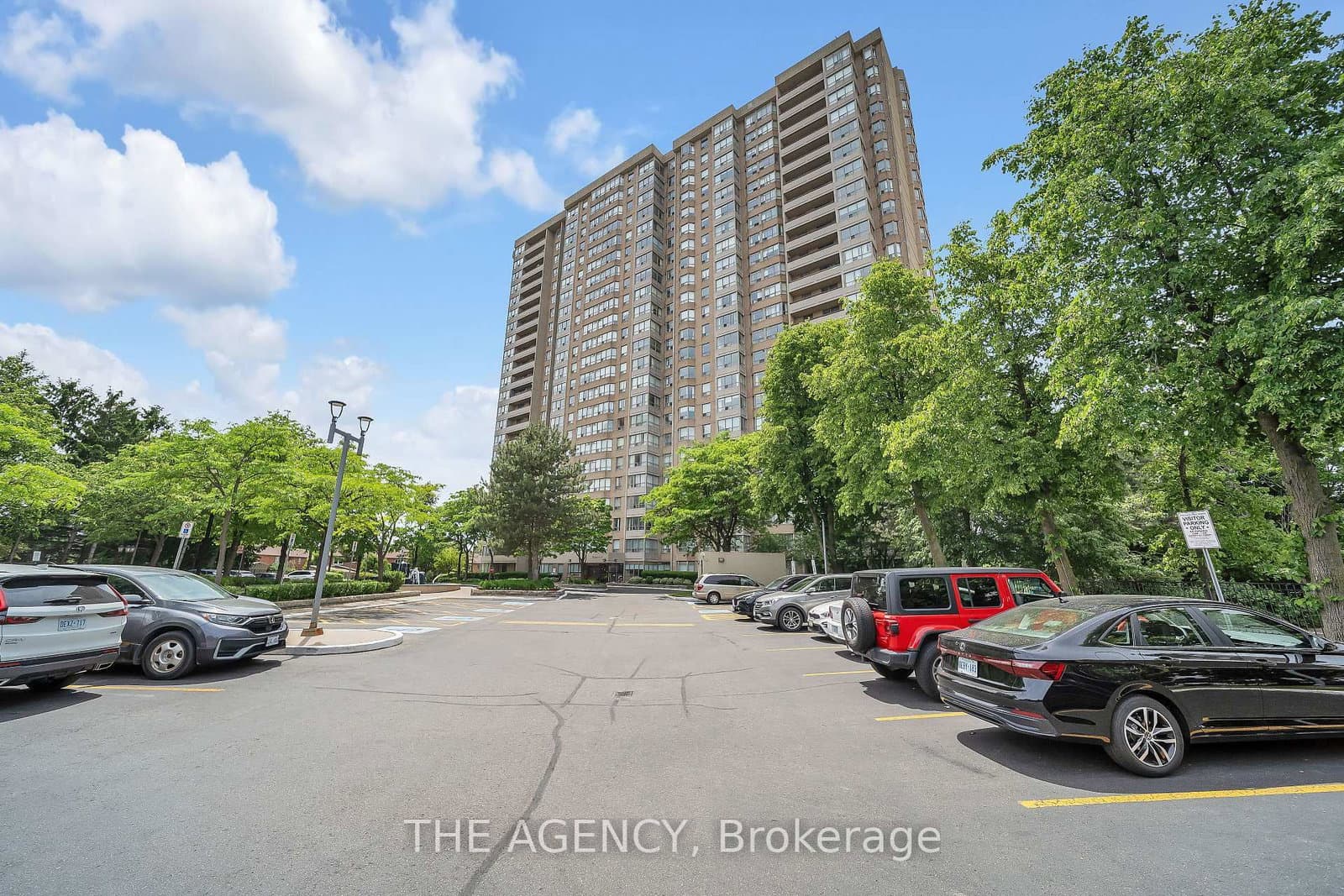 30 Malta Avenue, Unit 505 thumbnail 43