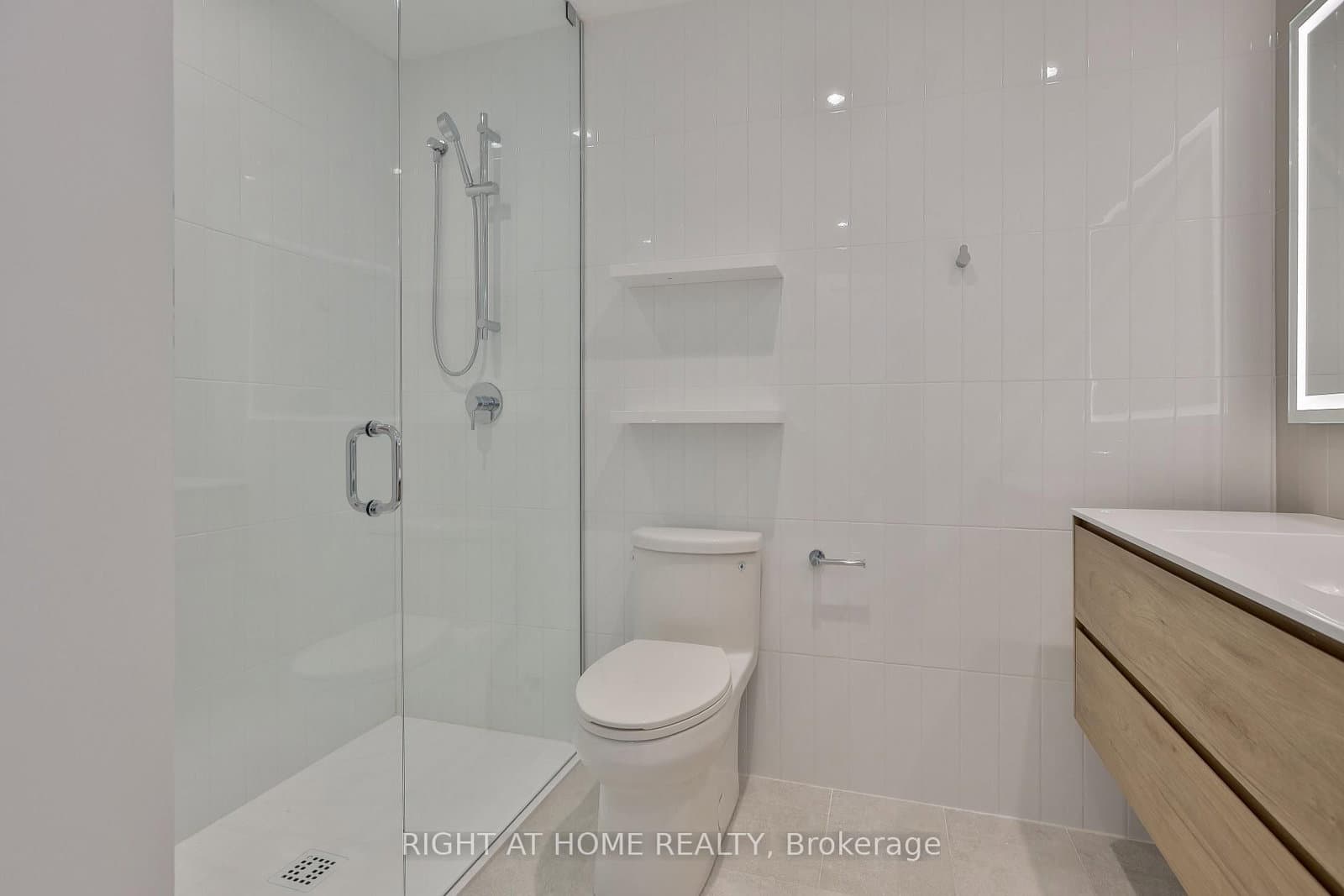 266 Indian Grove, Unit 2 thumbnail 13