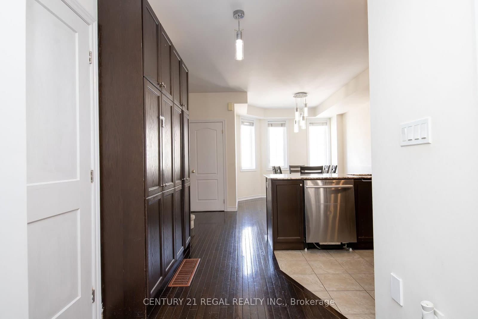43 Tollgate Street, Unit Upper thumbnail 12