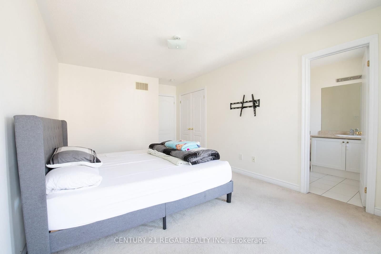 43 Tollgate Street, Unit Upper thumbnail 25