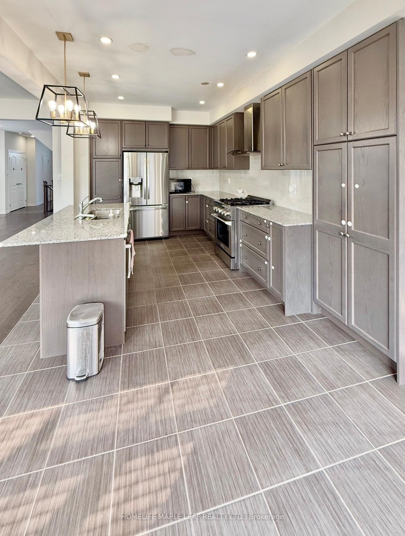 67 Dolobram Trail, Unit Upper thumbnail 12
