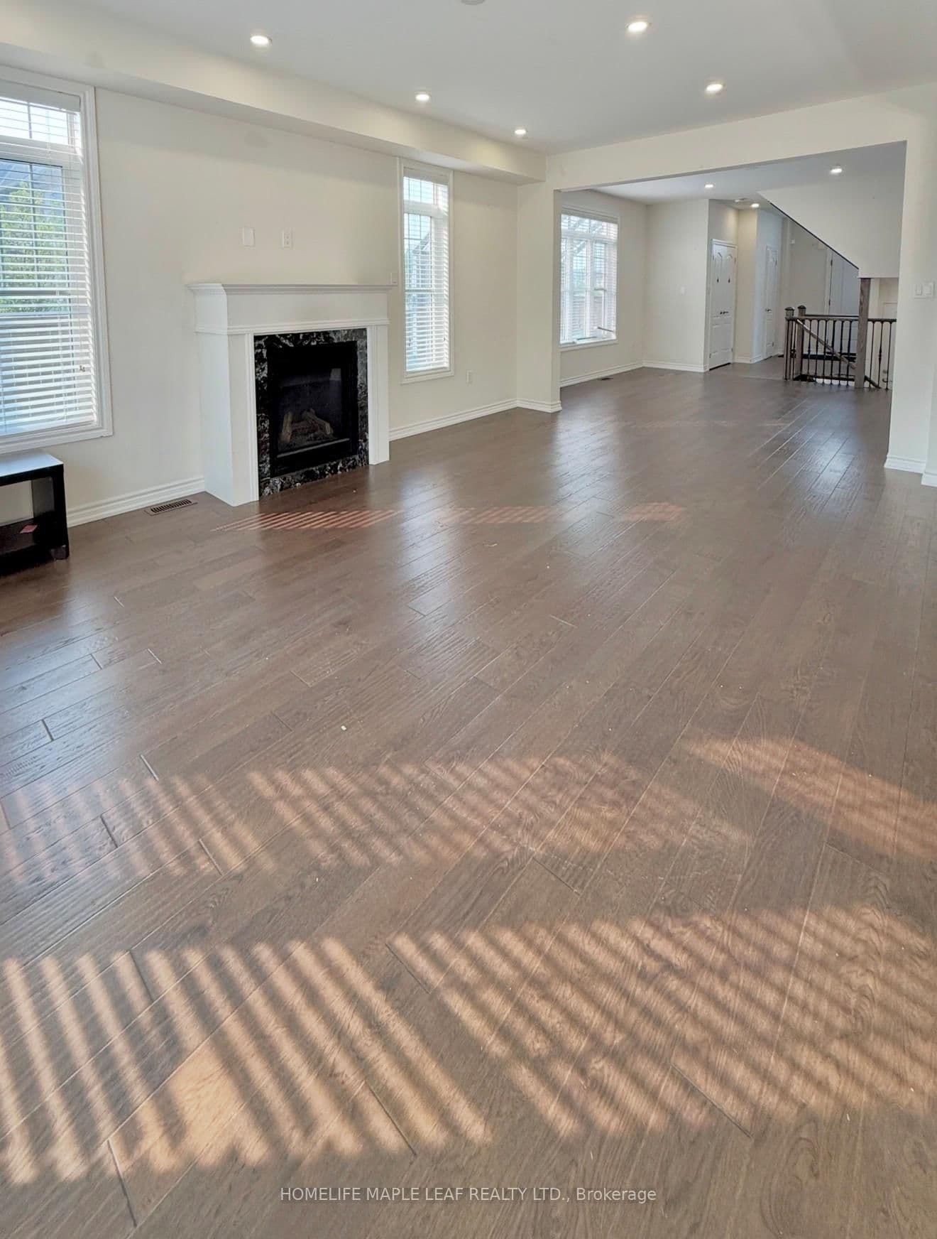 67 Dolobram Trail, Unit Upper thumbnail 13