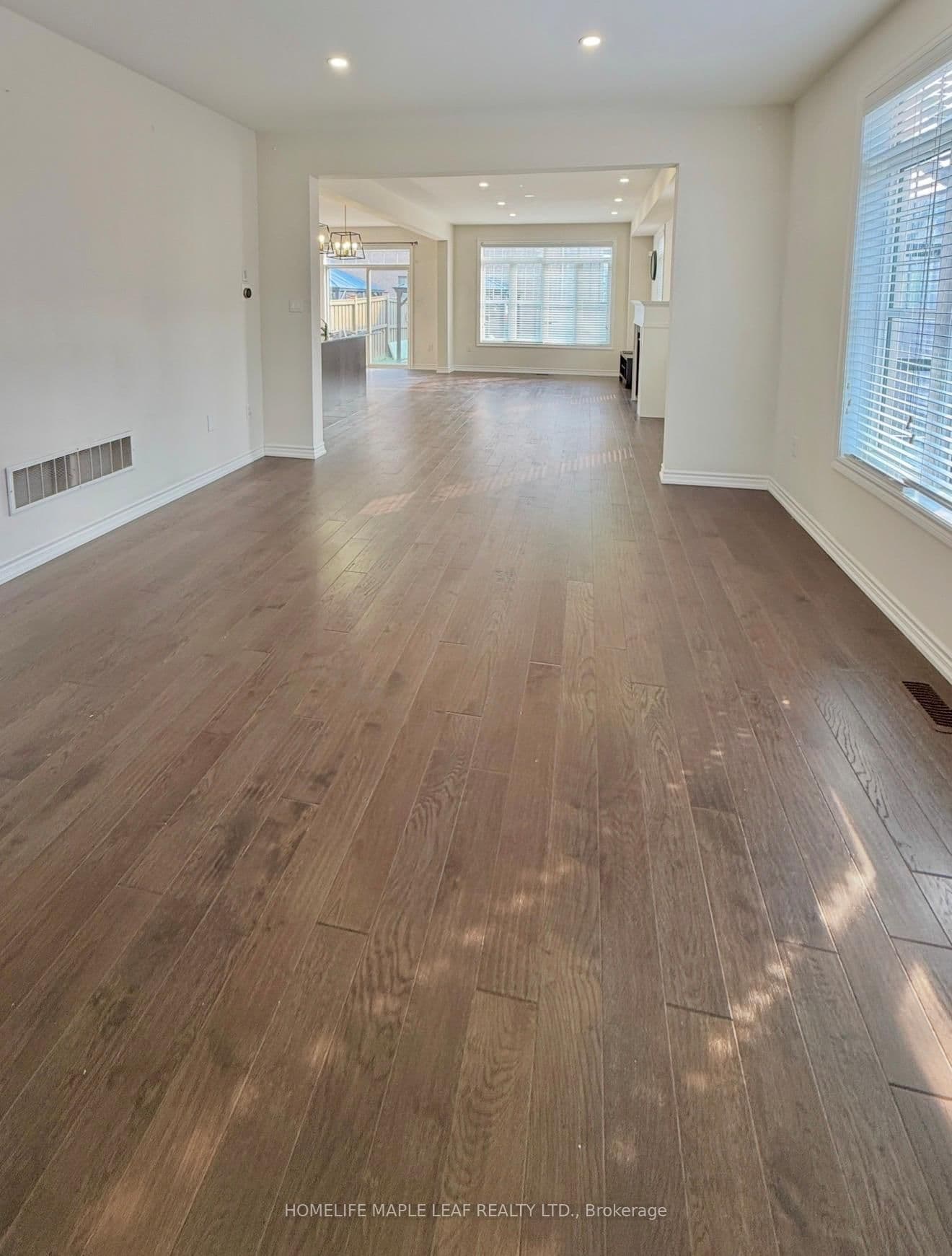 67 Dolobram Trail, Unit Upper thumbnail 5