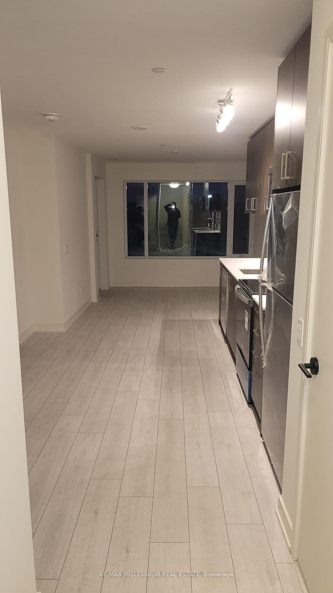 8010 Derry Road, Unit 211 thumbnail 7