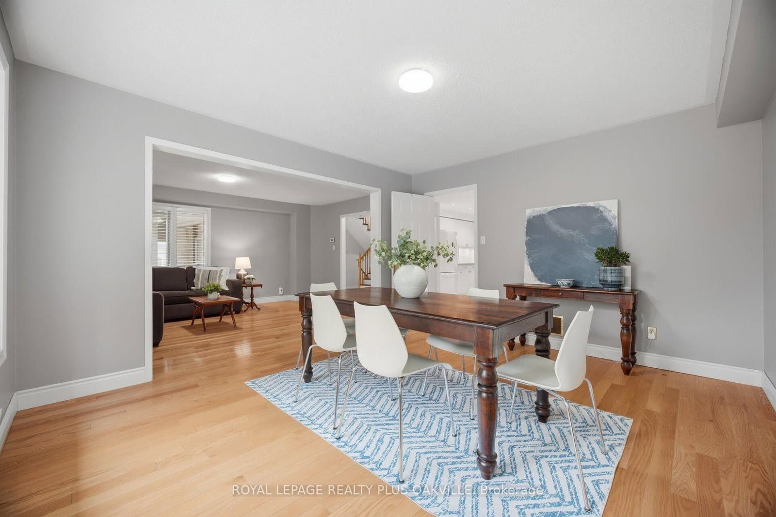 5882 Cornell Crescent thumbnail 10