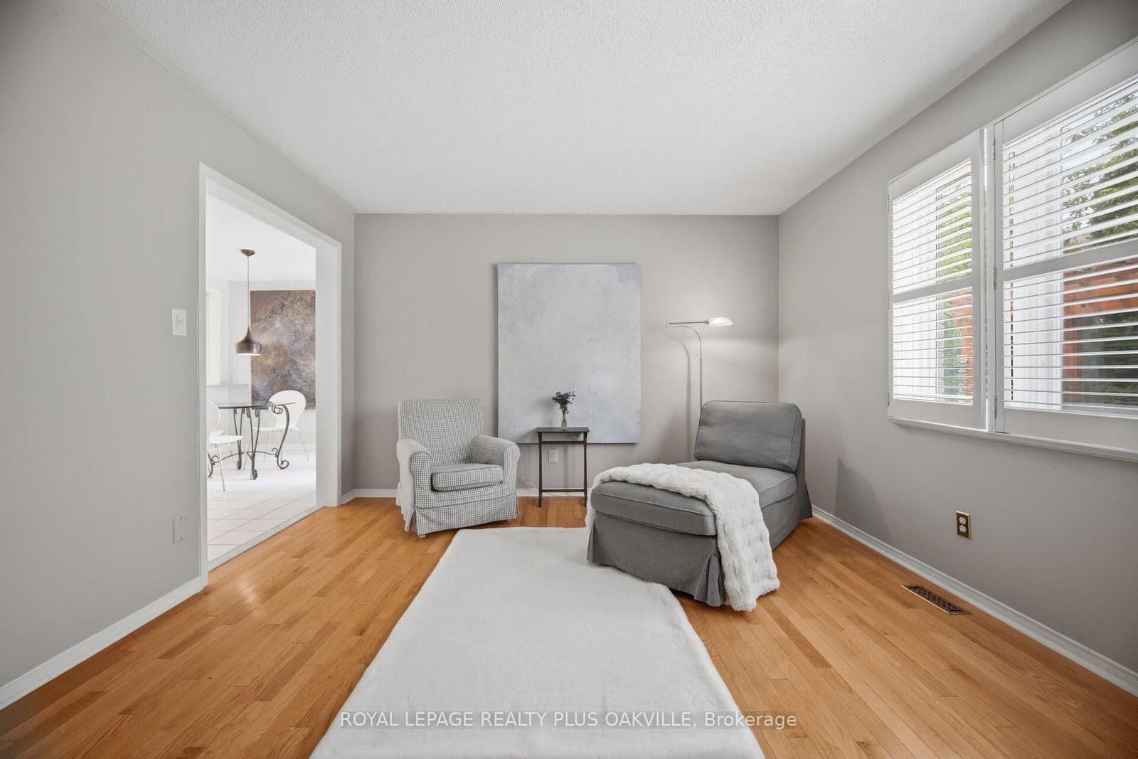 5882 Cornell Crescent thumbnail 18