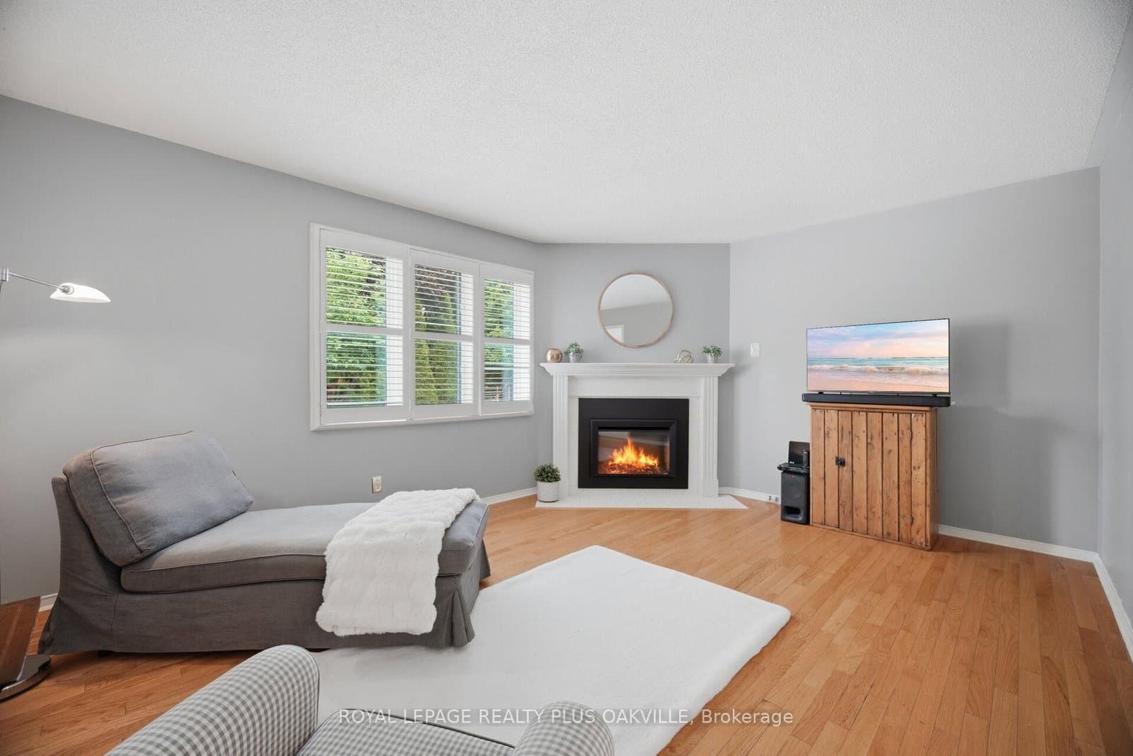 5882 Cornell Crescent thumbnail 19