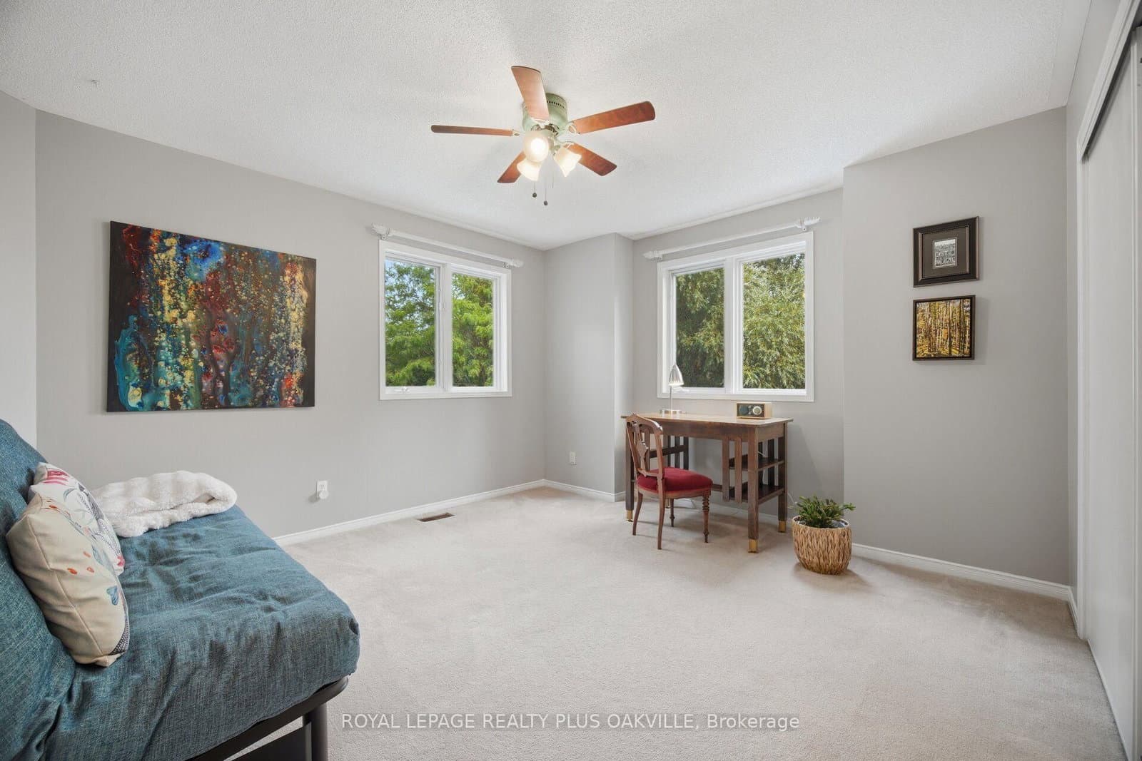 5882 Cornell Crescent thumbnail 32