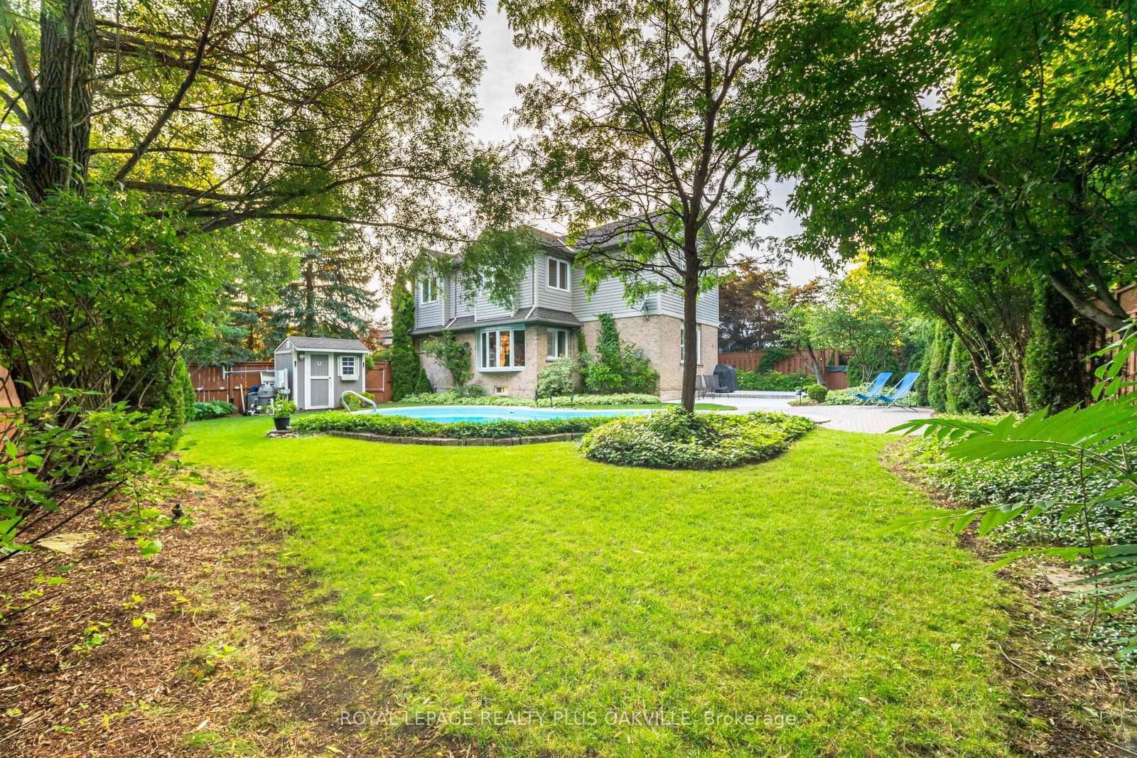 5882 Cornell Crescent thumbnail 46