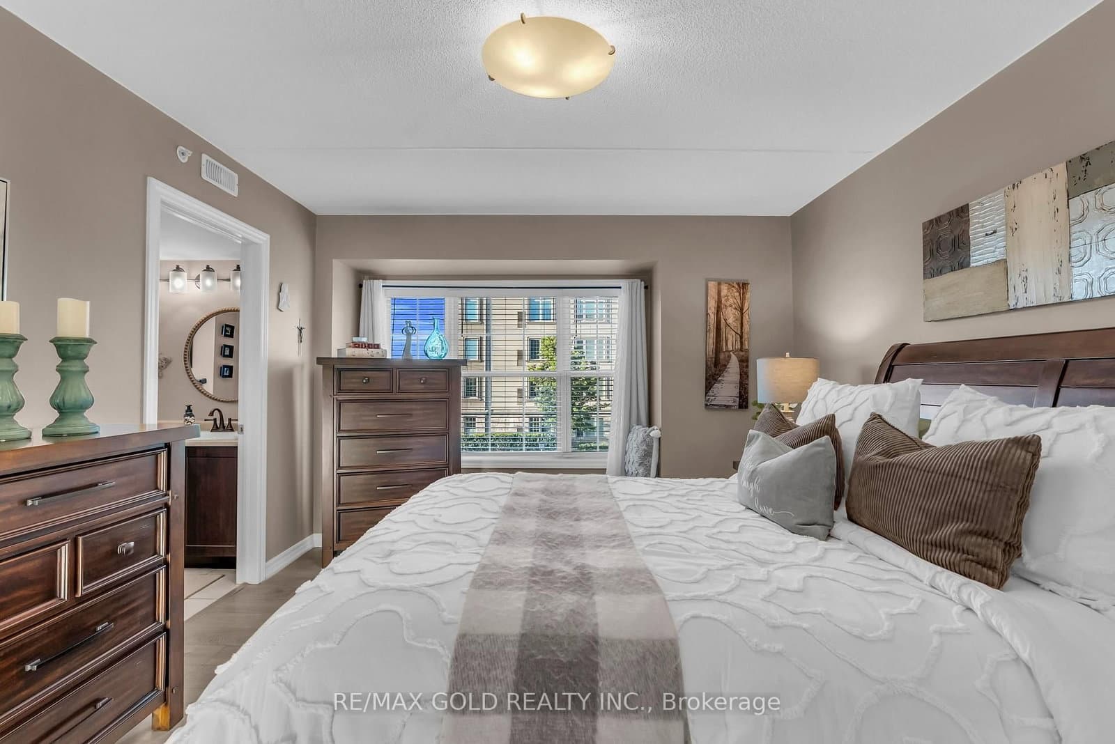 1380 Main Street E, Unit 210 thumbnail 27