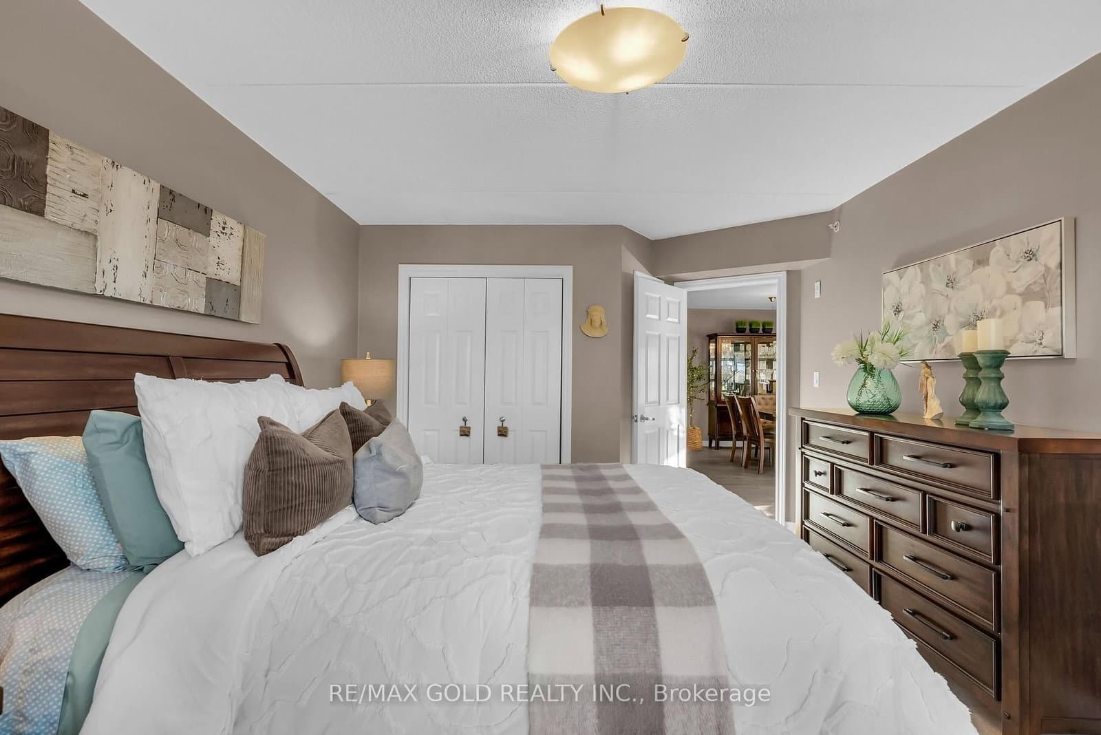 1380 Main Street E, Unit 210 thumbnail 29