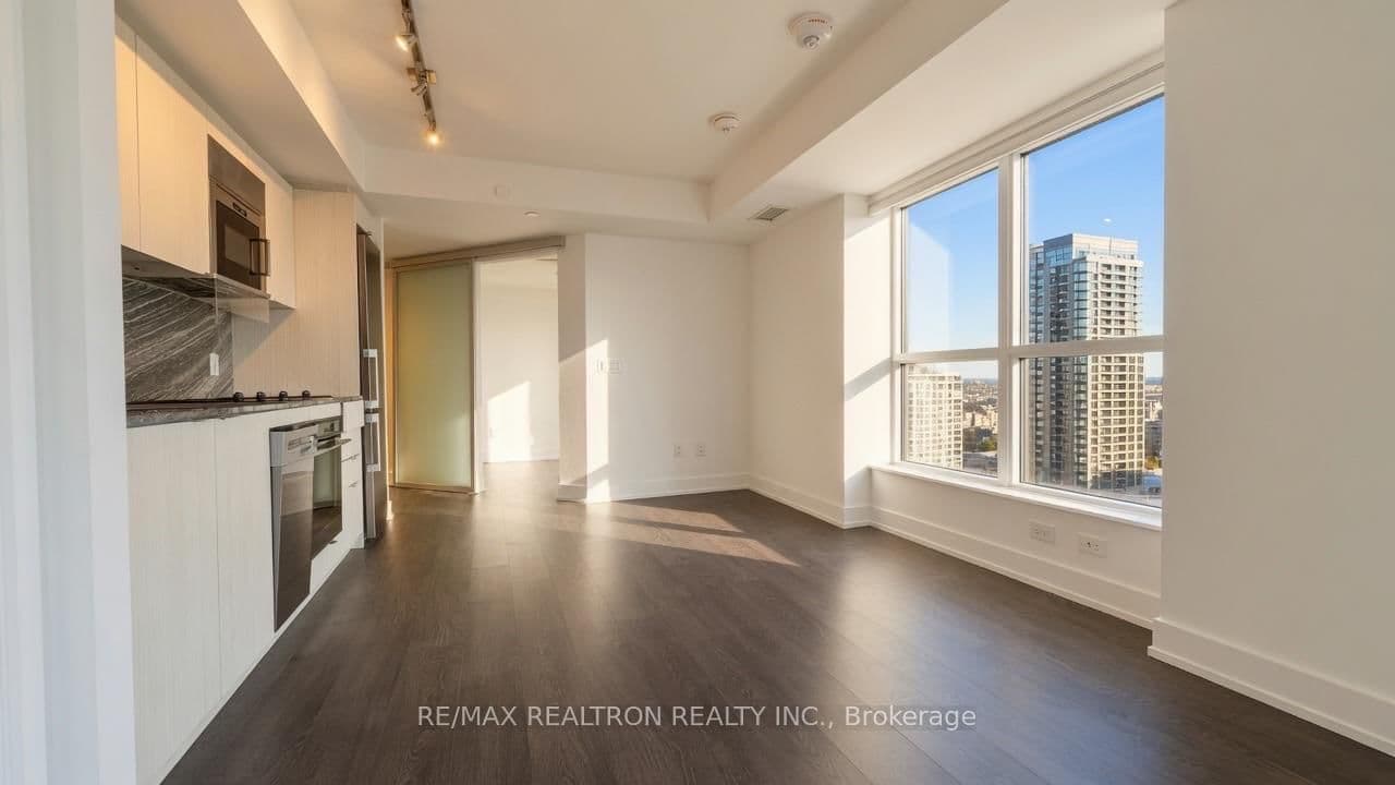 5 Mabelle Avenue, Unit 2533 thumbnail 2