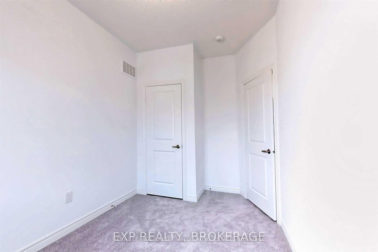 4 Haymarket Drive thumbnail 15