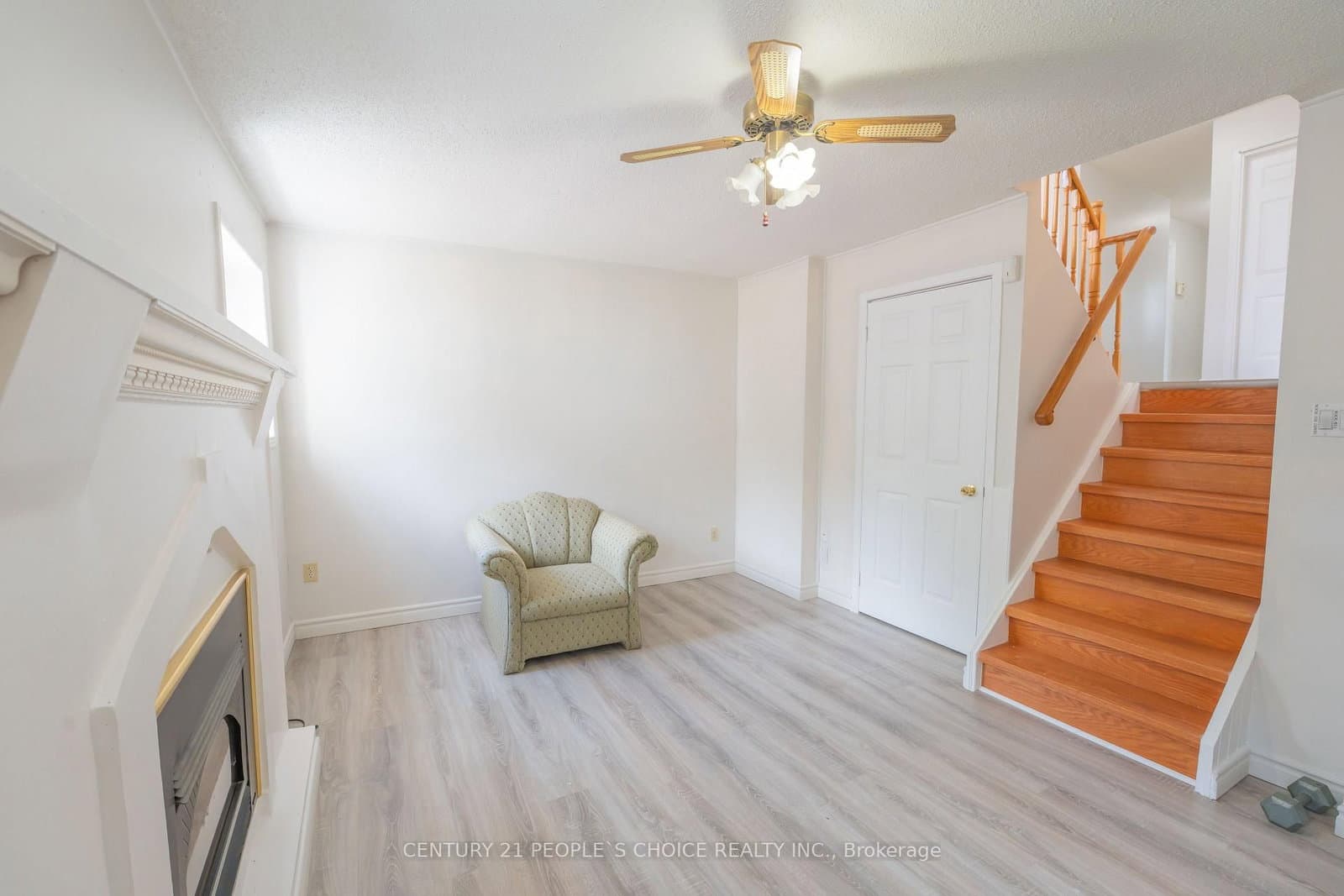 2247 Silverbirch Court thumbnail 37