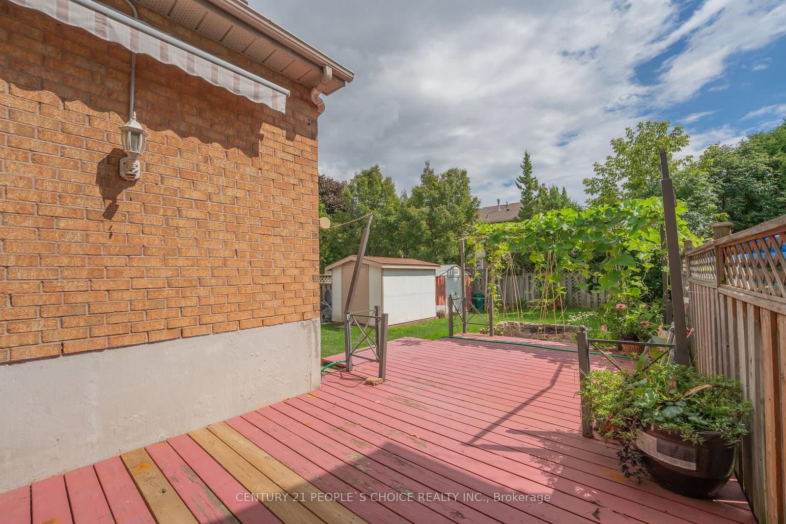 2247 Silverbirch Court thumbnail 45