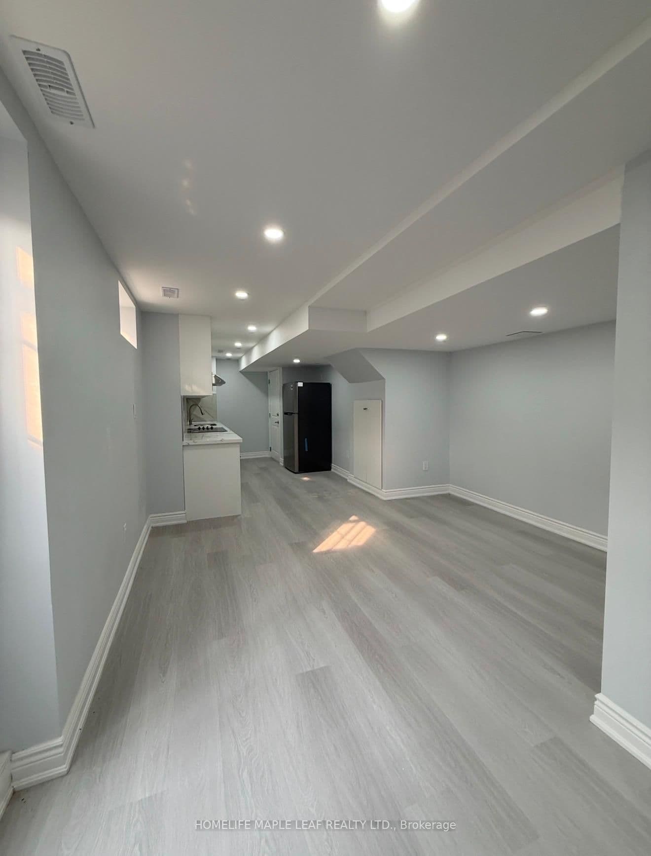 67 Dolobram Trail, Unit Basement thumbnail 4