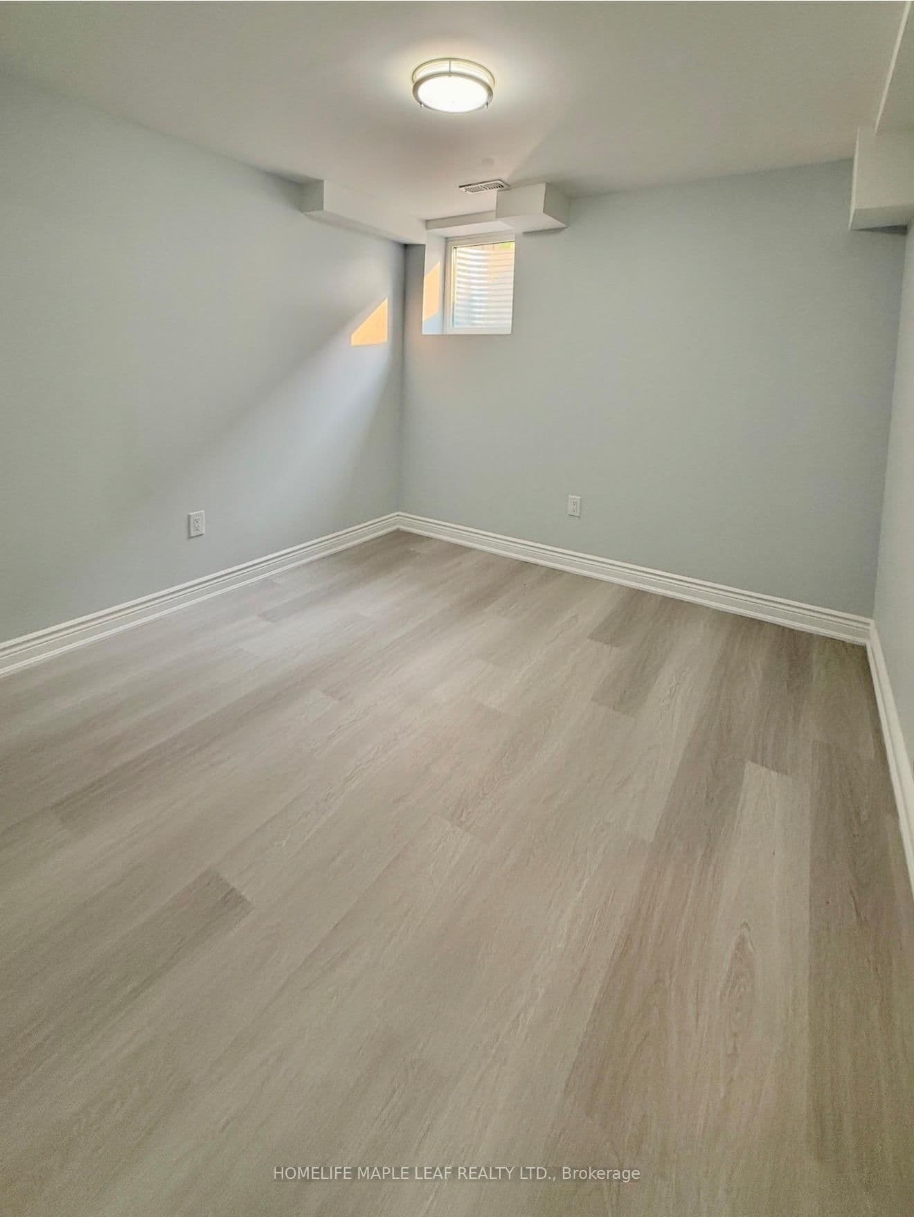 67 Dolobram Trail, Unit Basement thumbnail 9