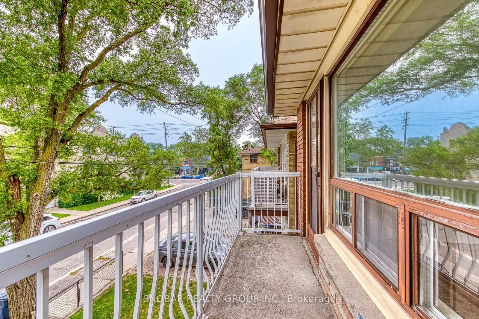 150 Portland Street, Unit #3 thumbnail 7