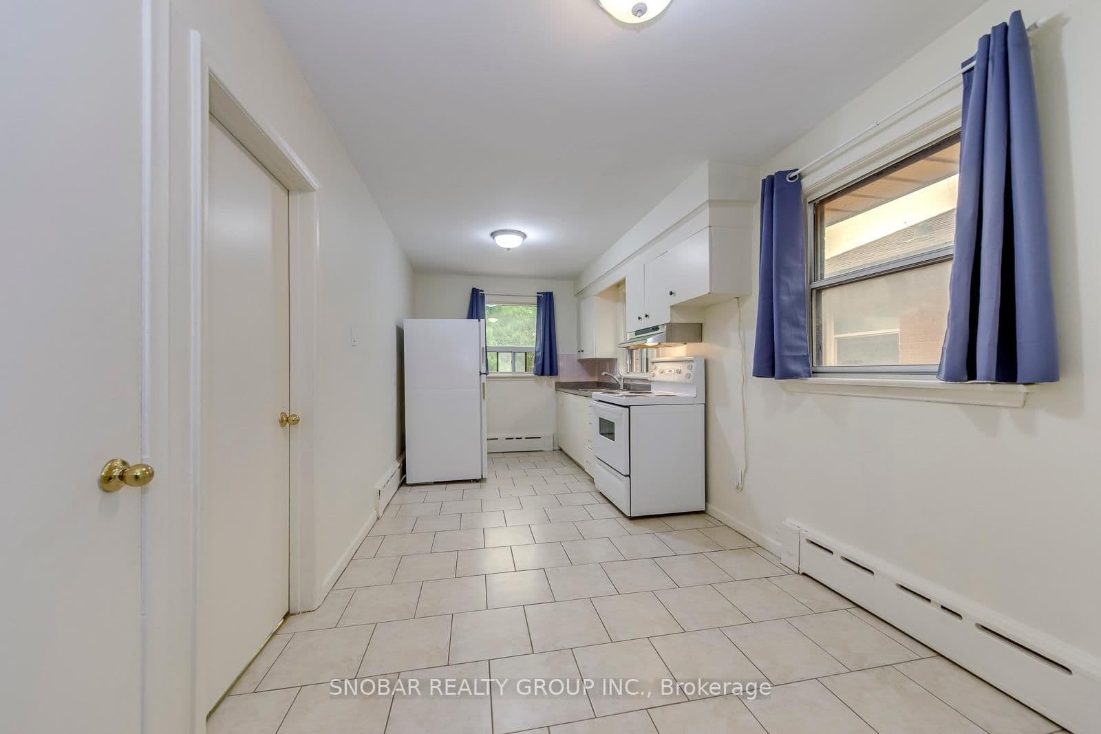 150 Portland Street, Unit #3 thumbnail 8
