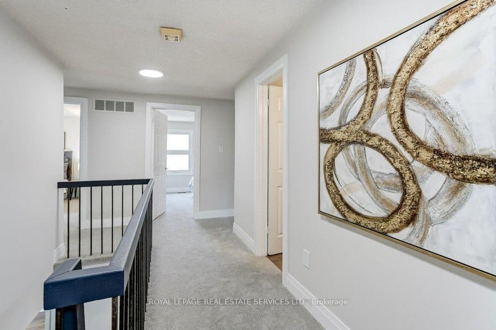 3076 Redstart Drive thumbnail 23