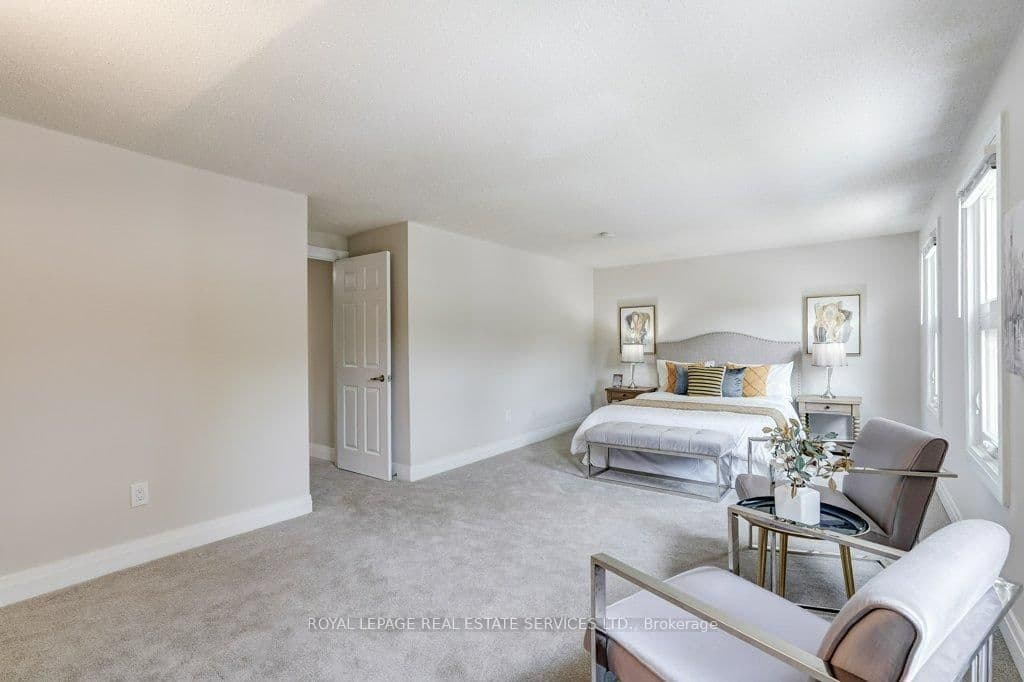 3076 Redstart Drive thumbnail 26