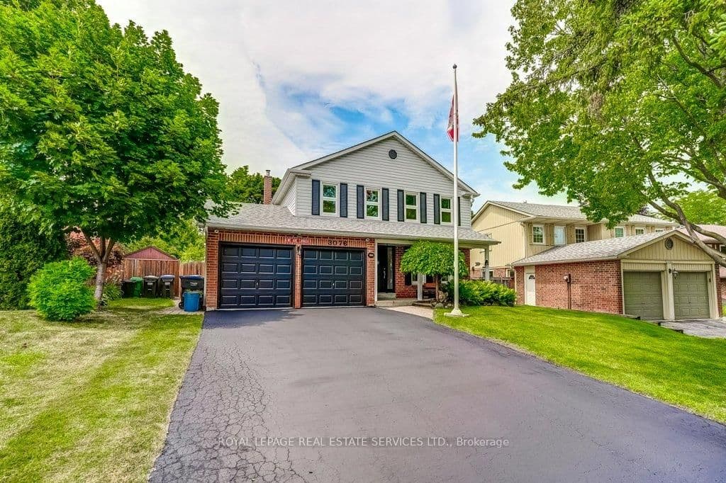 3076 Redstart Drive thumbnail 4
