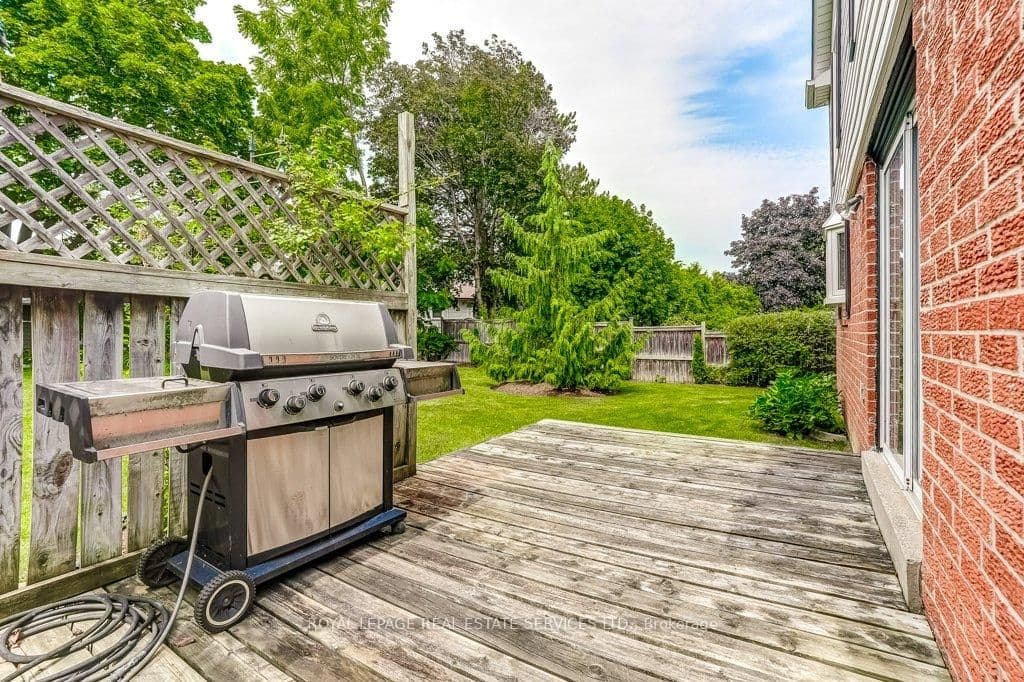 3076 Redstart Drive thumbnail 43