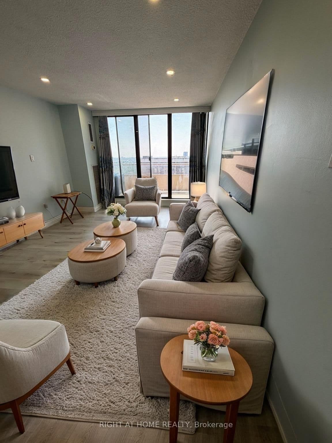 4 Kings Cross Road, Unit 2106 thumbnail 6