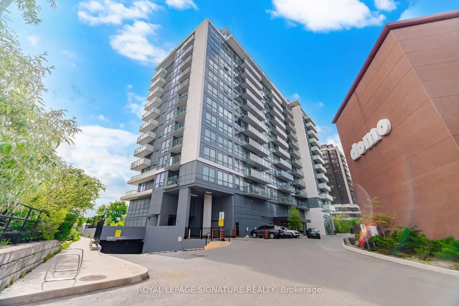 #615 - 10 De Boers Drive