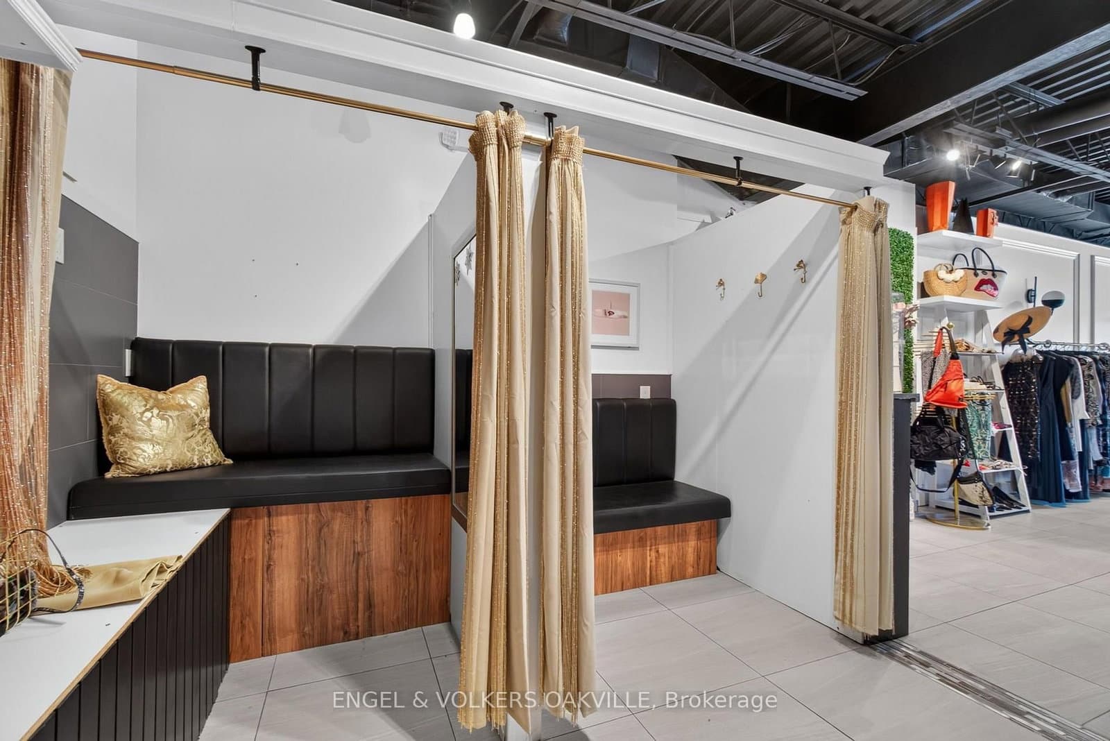 106 Reynolds Street thumbnail 19