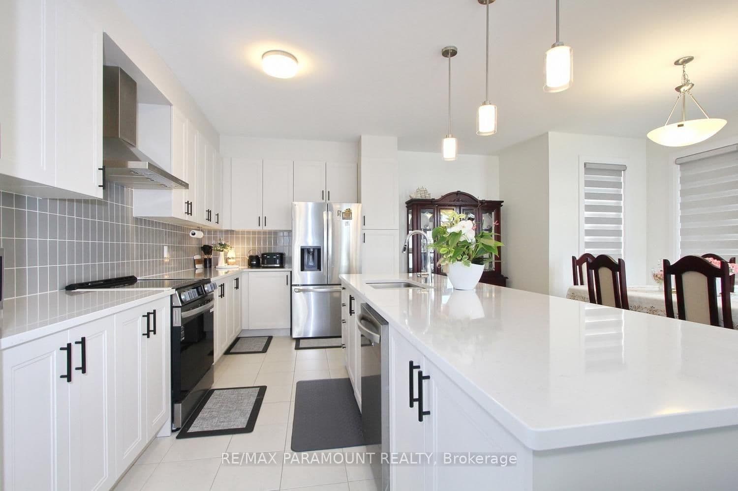 24 Kings Hill Drive thumbnail 12