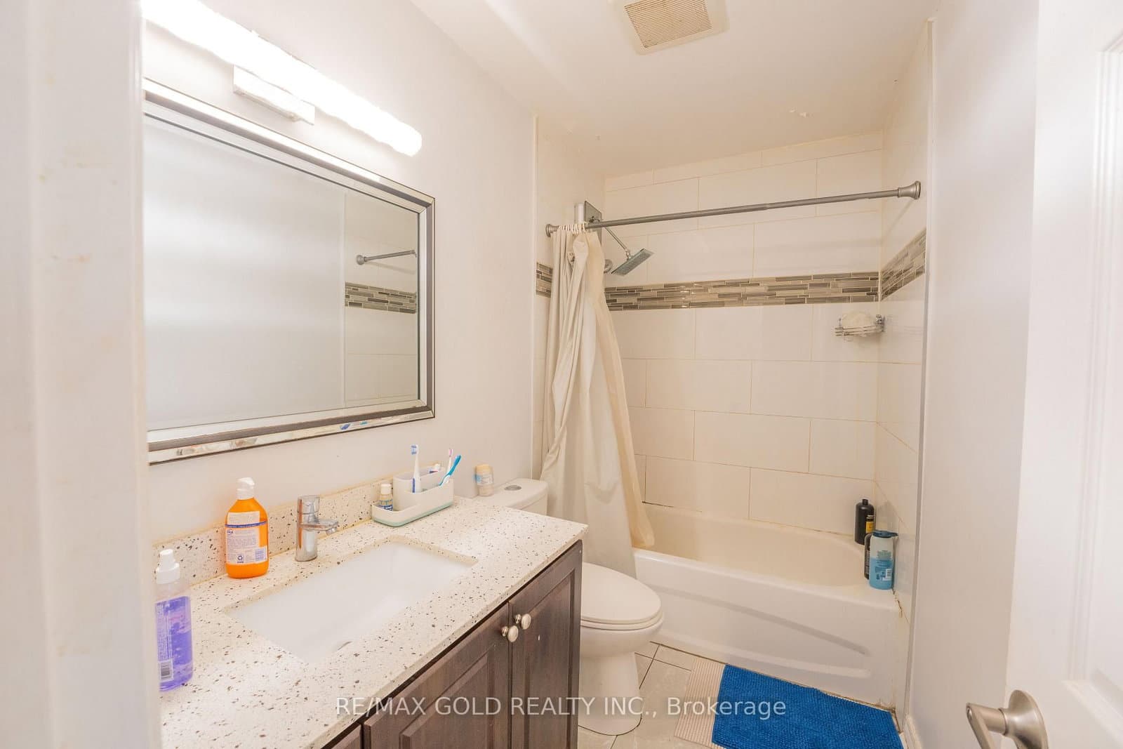 900 Central Park Drive, Unit 107 thumbnail 26